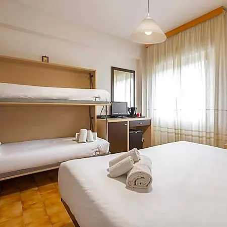 Ξενοδοχείο Catignano 3*