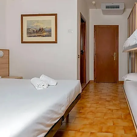Catignano 3*