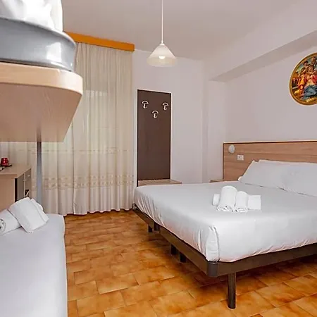 Catignano Ξενοδοχείο 3*