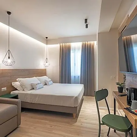 Hotel Catignano 3*